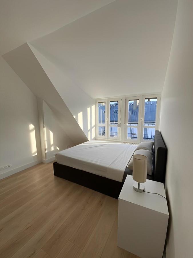 Upscale 80M2 2 Bedroom Apartment Near Champs Elysees Párizs Kültér fotó